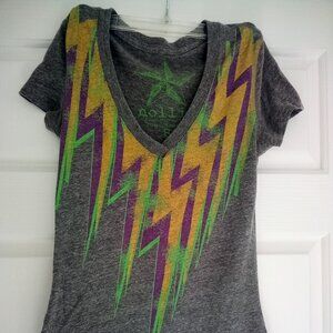 By: Nollie Designer T Shirt Size Small